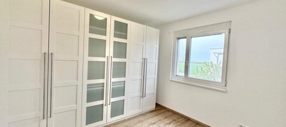 4-salle Appartement à Lanzendorf, Austria No. 210498 4