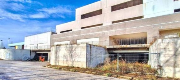 3456m² Warehouse in Perugia, Italy No. 324863 3