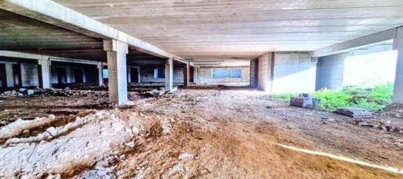 3456m² Warehouse in Perugia, Italy No. 324863 11