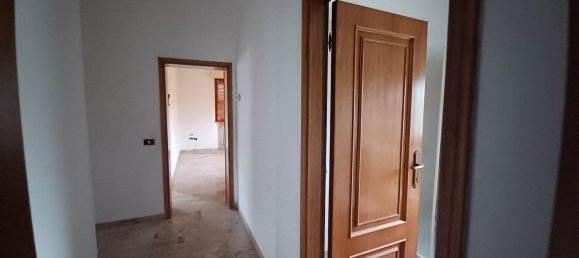 3 rooms Apartment in Rimini, Italy No. 210042 5