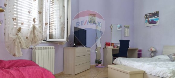 3 Schlafzimmer Wohnung in Aci Sant'Antonio, Italy, Nr. 75133 11
