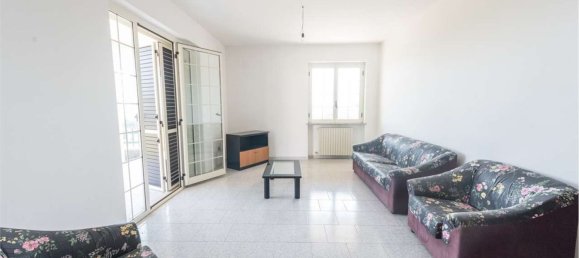 Квартира с 4 комнатами в Рошано, Италия № 257968 7