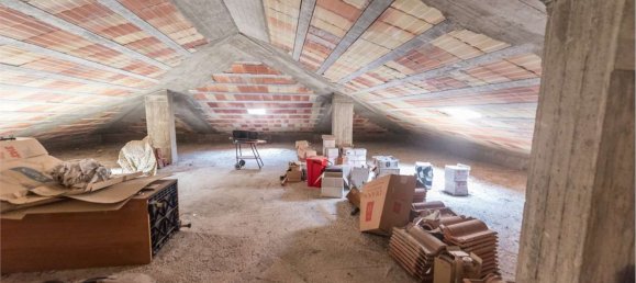 Квартира с 4 комнатами в Рошано, Италия № 257968 28