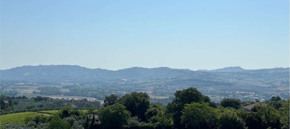 Квартира с 4 комнатами в Рошано, Италия № 257968 26