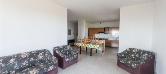 Квартира с 4 комнатами в Рошано, Италия № 257968 9