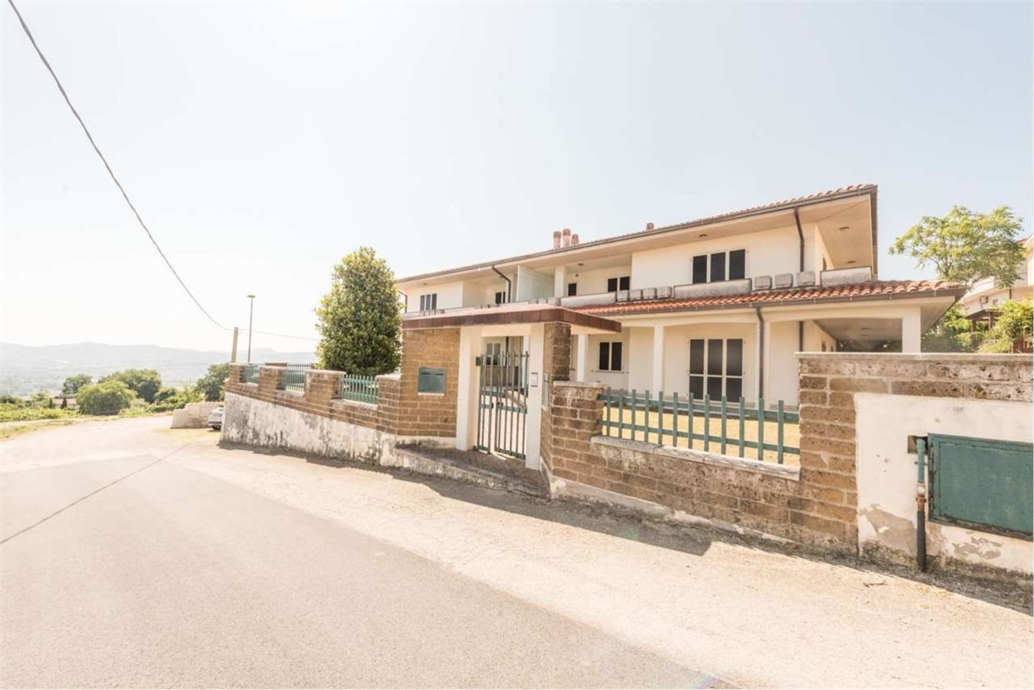 Квартира с 4 комнатами в Рошано, Италия № 257968