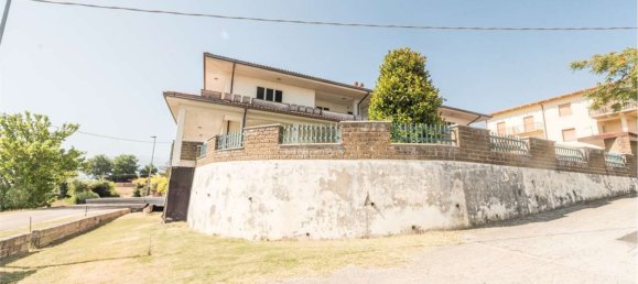 Квартира с 4 комнатами в Рошано, Италия № 257968 30