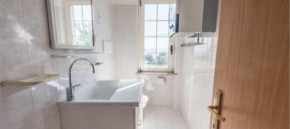 Квартира с 4 комнатами в Рошано, Италия № 257968 25