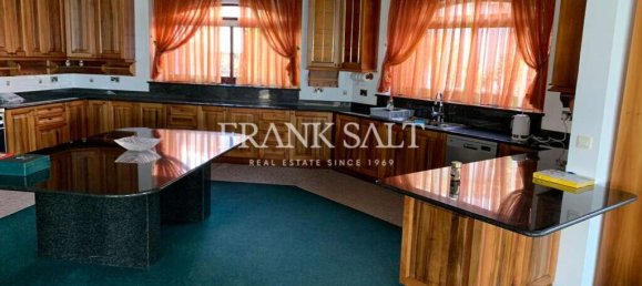 7 bedrooms Bungalow in Mellieha, Malta No. 8862 15