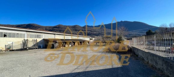 5 rooms Commercial property in Cuveglio, Italy No. 69593 24