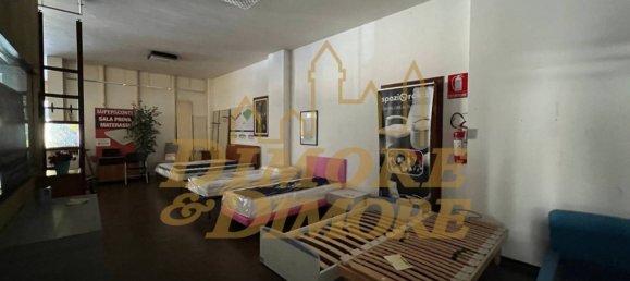 5 rooms Commercial property in Cuveglio, Italy No. 69593 9