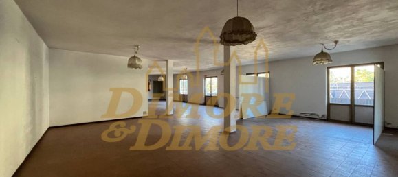 5 rooms Commercial property in Cuveglio, Italy No. 69593 13