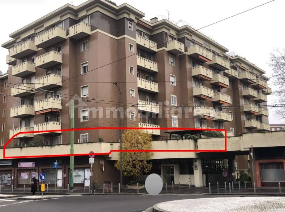 2 غرف نوم شقة في Milan, Italy رقم 371810