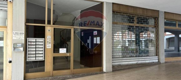 Apartamento de 2 dormitorios en Magnago, Italy No. 379333 6