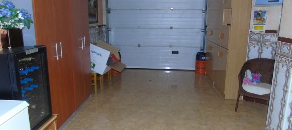 Villa de 4 dormitorios en Benijófar, Spain No. 176619 37