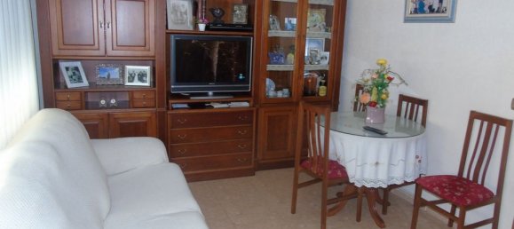 Villa de 4 dormitorios en Benijófar, Spain No. 176619 20