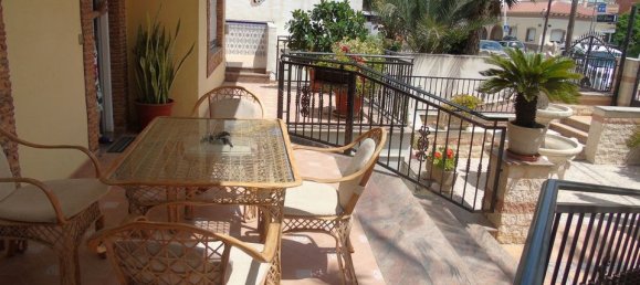 Villa de 4 dormitorios en Benijófar, Spain No. 176619 5