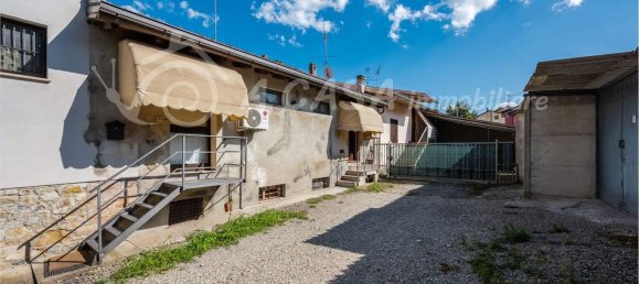 2 bedrooms Apartment in Felino, Italy No. 379075 18