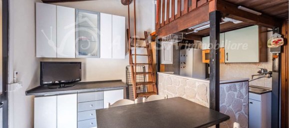 2 bedrooms Apartment in Felino, Italy No. 379075 10