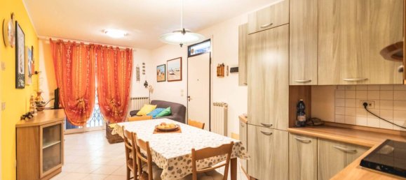 2 bedrooms Apartment in Misano Adriatico, Italy No. 294213 3