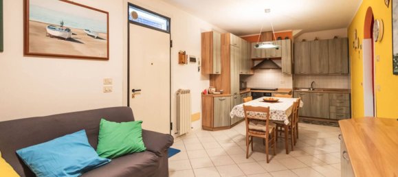 2 bedrooms Apartment in Misano Adriatico, Italy No. 294213 2