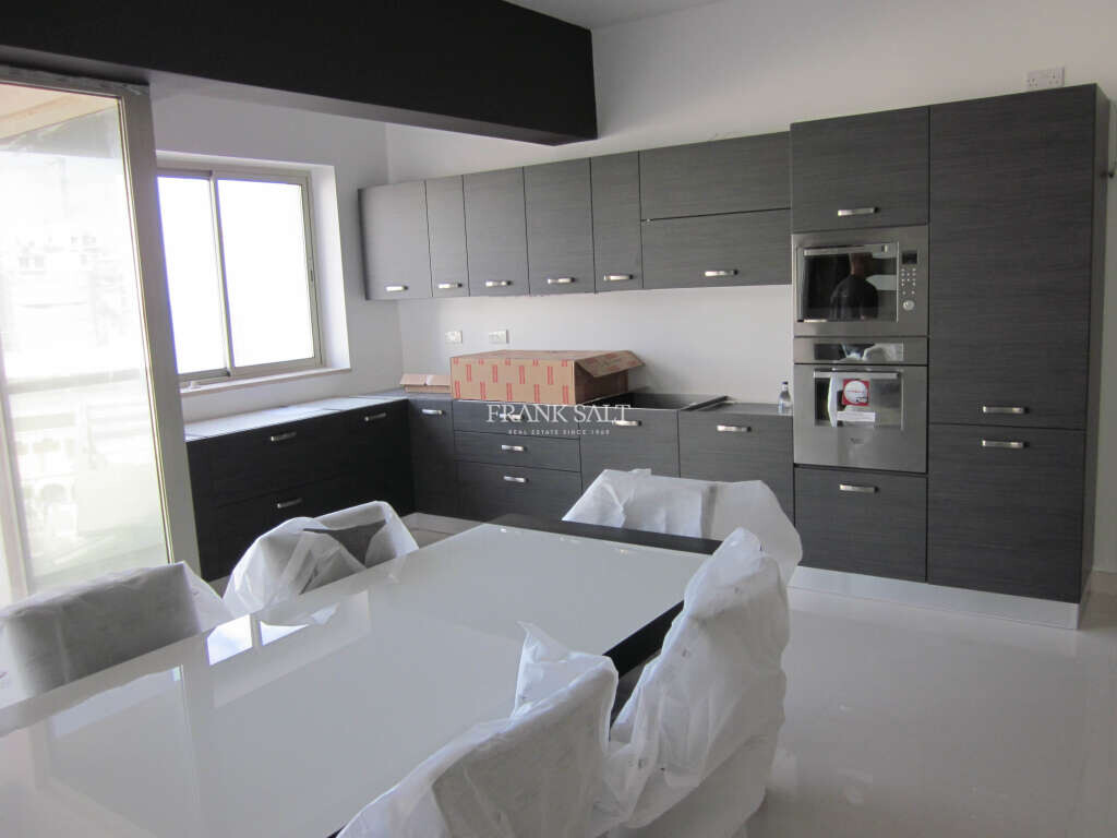 2 bedrooms Apartment in Sliema, Malta No. 8445