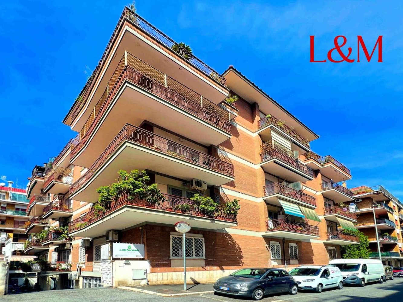 1 bedroom Apartment in Rome, Italy No. 392243