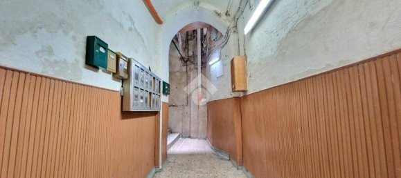 2 bedrooms Apartment in Naples, Italy No. 319855 18