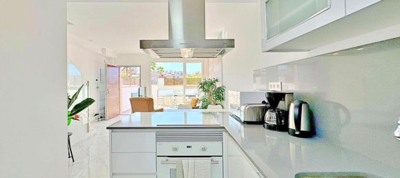 3 bedrooms Townhouse in Torrevieja, Spain No. 246029 11