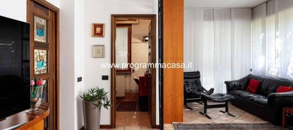 4 Schlafzimmer Villa in Segrate, Italy, Nr. 296847 25