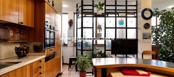 4 Schlafzimmer Villa in Segrate, Italy, Nr. 296847 21