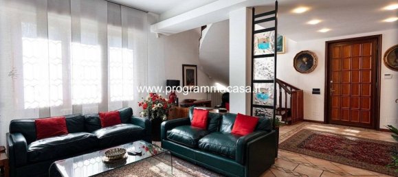 4 Schlafzimmer Villa in Segrate, Italy, Nr. 296847 15