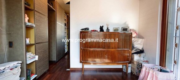 4 Schlafzimmer Villa in Segrate, Italy, Nr. 296847 38