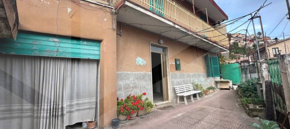 6غرفة منزل في Capistrello, Italy رقم 20211 2