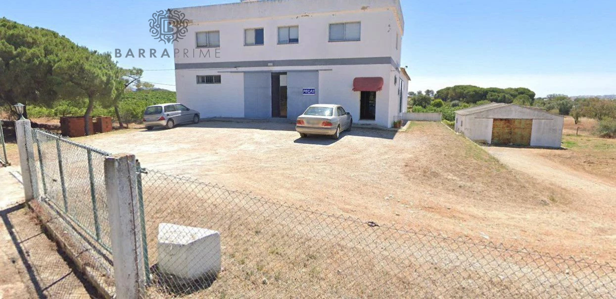 Entrepôt à Almancil, Portugal 1010m² No. 211711