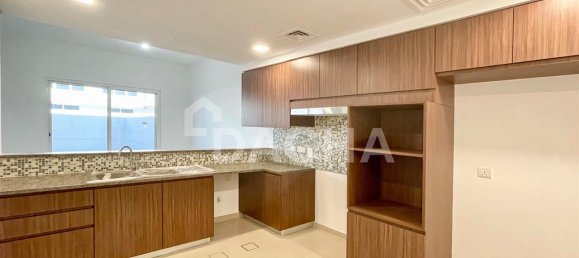 3 bedrooms Townhouse in Mudon, UAE No. 27664 4