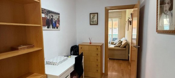 Apartamento de 3 dormitorios en Barcelona, Spain No. 145952 13