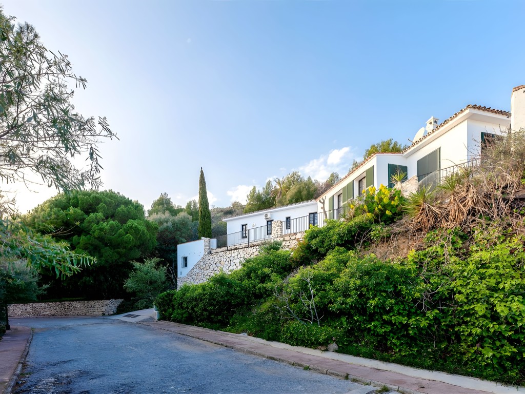 4 bedrooms Villa in Mijas, Spain No. 55627