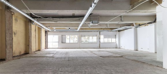 908m² Office in Lisbon, Portugal No. 11822 28