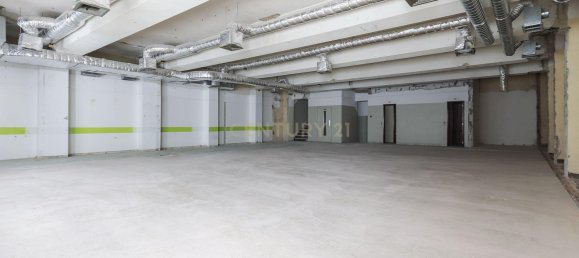 908m² Office in Lisbon, Portugal No. 11822 3