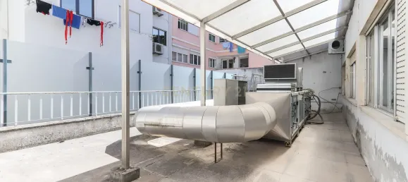 908m² Office in Lisbon, Portugal No. 11822 31