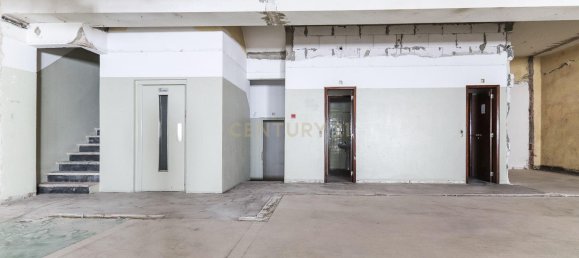 908m² Office in Lisbon, Portugal No. 11822 13