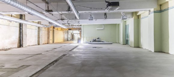 908m² Office in Lisbon, Portugal No. 11822 9