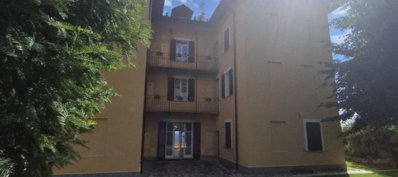 2 bedrooms Apartment in Como, Italy No. 361923 8