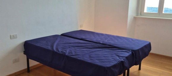 2 bedrooms Apartment in Como, Italy No. 361923 4