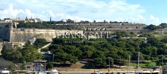 Пентхаус с 2 спальнями в Пьета, Мальта № 10138 4