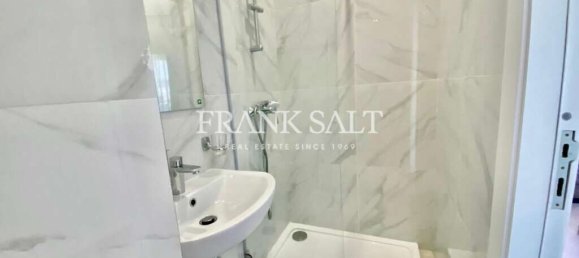 Пентхаус с 2 спальнями в Пьета, Мальта № 10138 19