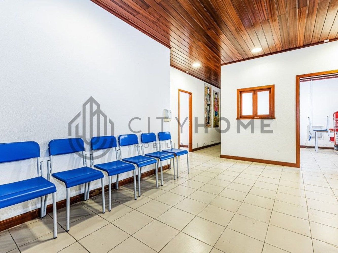 Propiedad comercial en Albufeira, Portugal 216 m² No. 349724