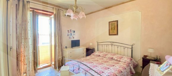 3 rooms Apartment in Pozzuoli, Italy No. 21278 47