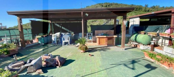 3 rooms Apartment in Pozzuoli, Italy No. 21278 7